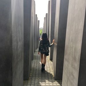 Meet your Posher, Kiana